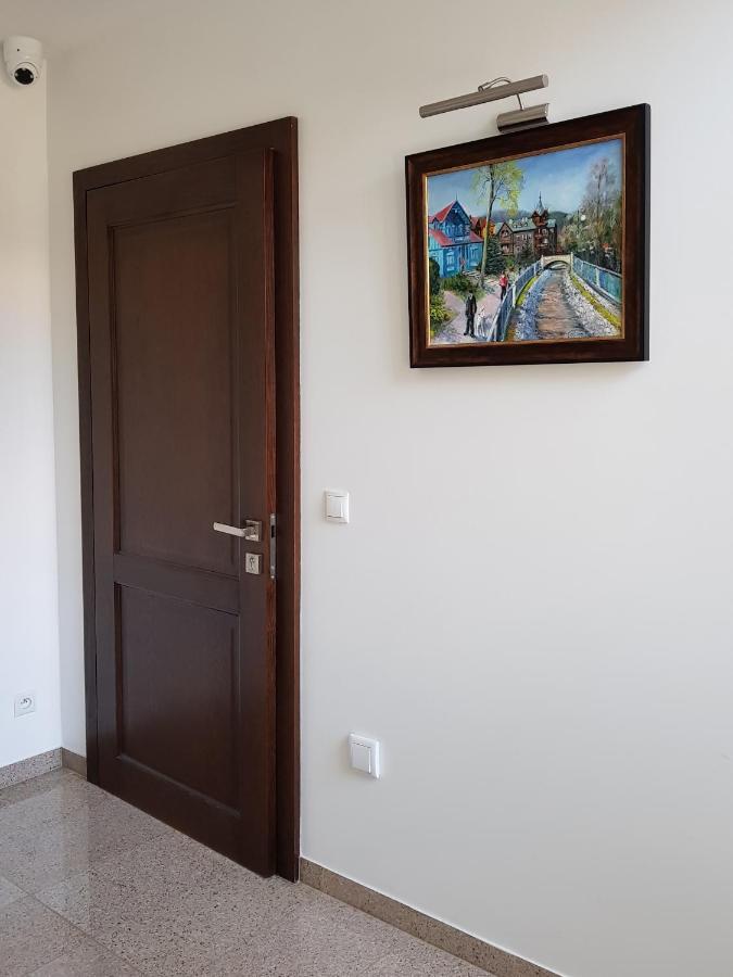 Pod Modrzewiami Apartment Krynica Zdroj Exterior photo